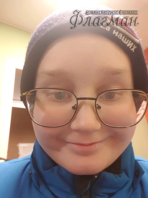 f04fe361.ID Photo out.144503